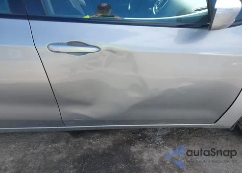 2015 Dodge Dart Sxt z USA, uszkodzony, nr VIN 1C3CDFBB5FD265229